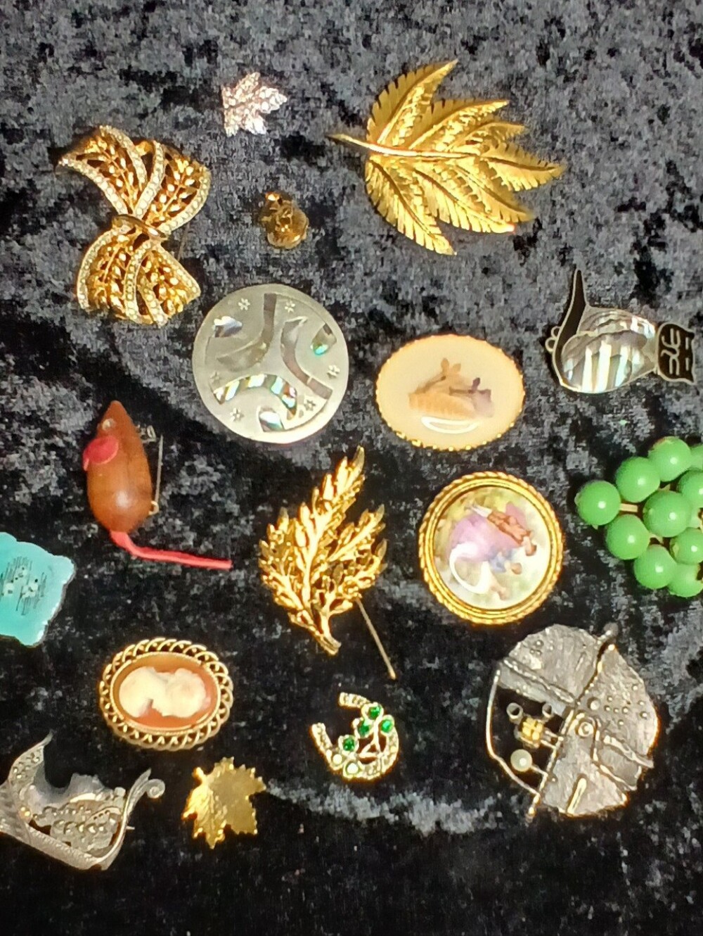 Vintage Gold Leaf and Cameo Brooch Collection - Women Jewelry